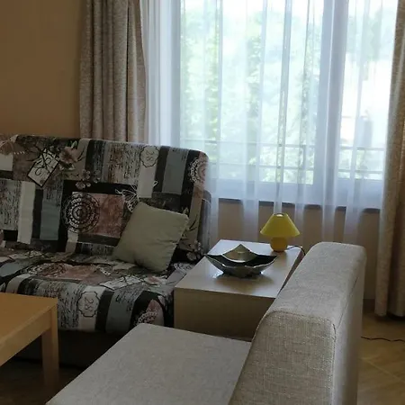 2 Flat Apartman Napospart